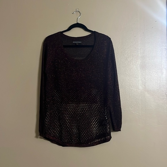 Rock & Republic Top Sz M Gothic Fishnet Metallic Long Sleeves Sparkly Casual - Picture 1 of 6